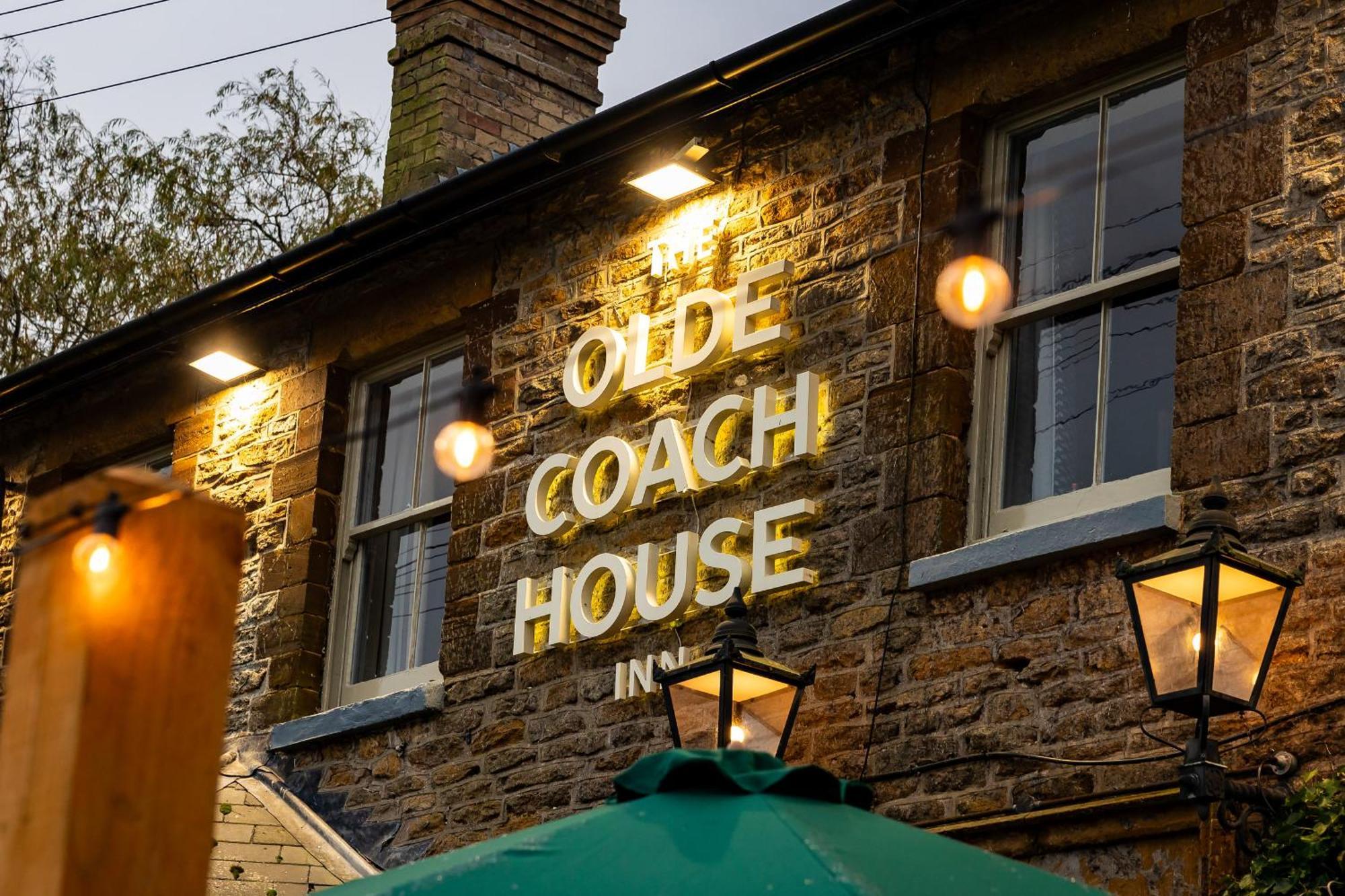 The Olde Coach House Inn Ashby Saint Ledgers Eksteriør bilde